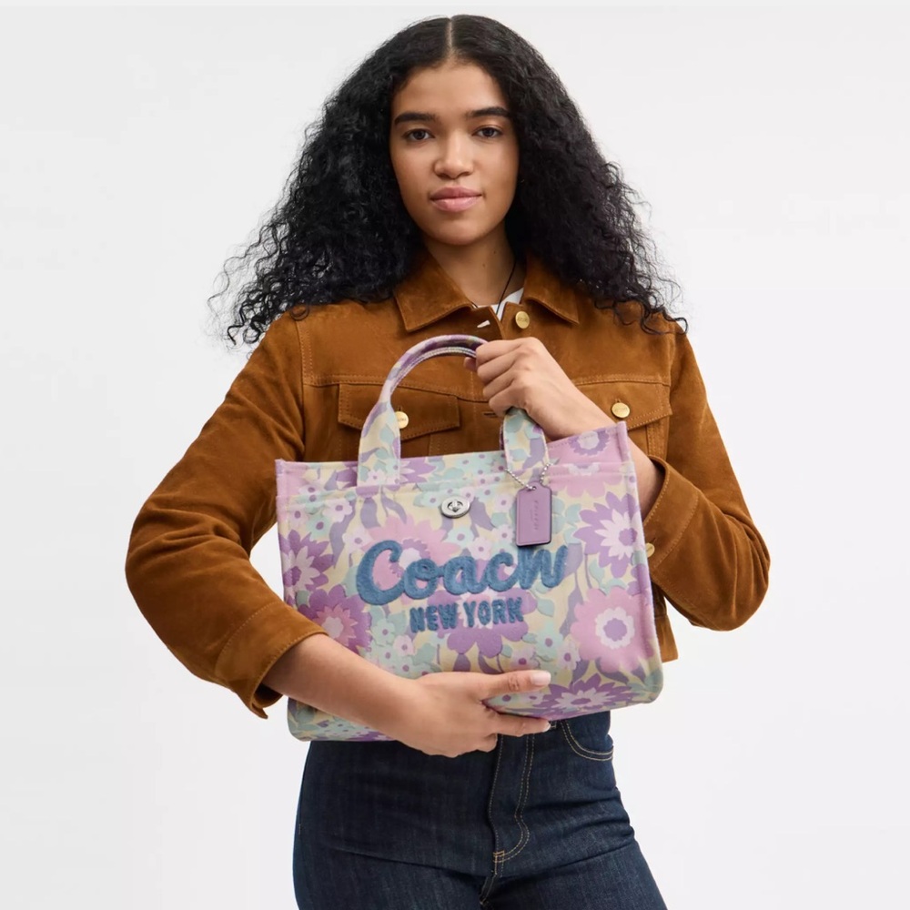 💜NEW! Coach Cargo Tote Bag-Floral Print - Picture 9 of 11